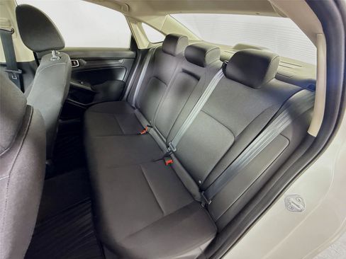 Used 2022 Honda Civic EX image 11