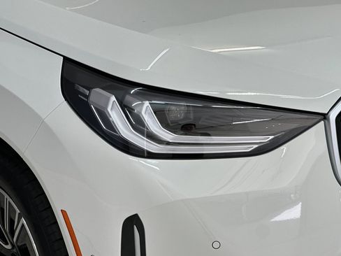 Used 2026 BMW X3 xDrive30 w/ Convenience Package image 11