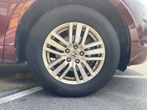 Used 2012 Honda Crosstour EX image 42