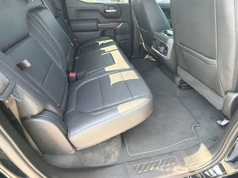 Used 2021 GMC Sierra 1500 SLT RWD image 15