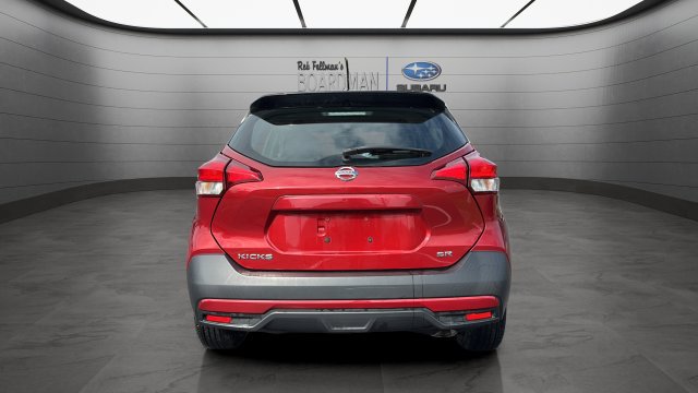 Used 2018 Nissan Kicks SR w/ Premium Package FWD image 6