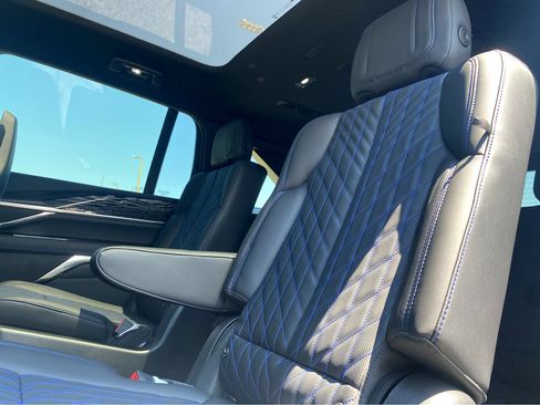 New 2026 Cadillac Escalade IQ Luxury 1 image 22