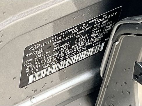 Used 2025 Genesis GV60 Performance AWD/4WD image 33