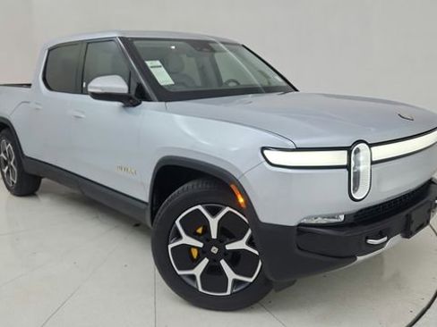 Used 2023 Rivian R1T Adventure image 38
