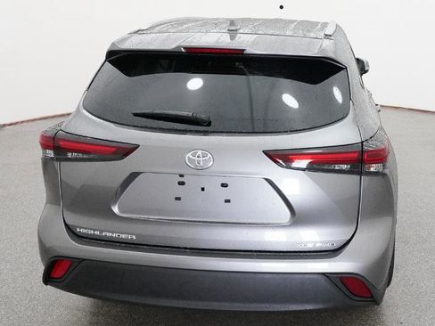 New 2026 Toyota Highlander XLE image 42