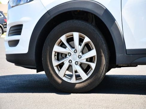 Used 2019 Hyundai Tucson SE FWD image 12