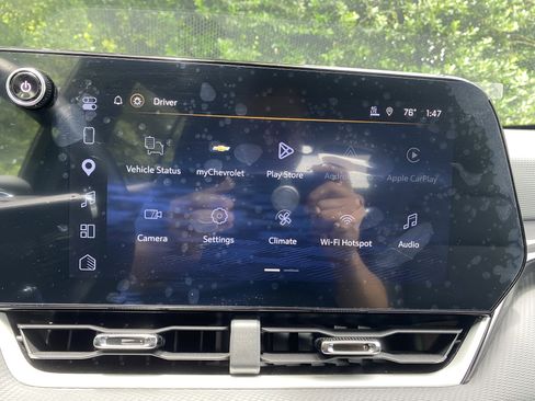 Used 2026 Chevrolet Equinox LT w/ Convenience Package II FWD image 26