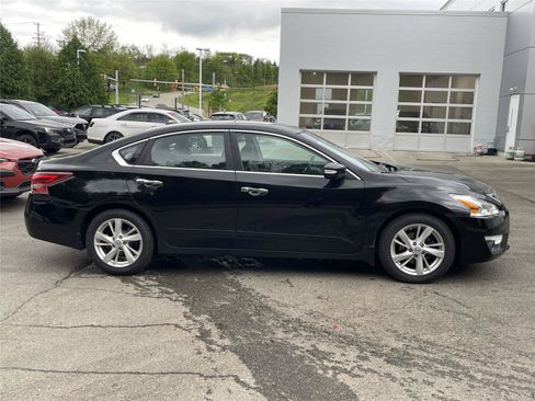Used 2013 Nissan Altima 2.5 SL FWD image 6