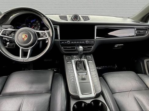 Used 2020 Porsche Macan AWD/4WD image 7