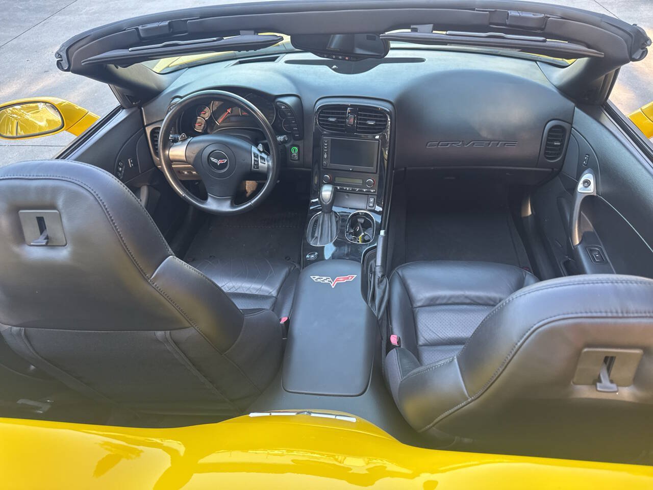 Used 2008 Chevrolet Corvette Convertible w/ Preferred Equipment Group RWD image 12