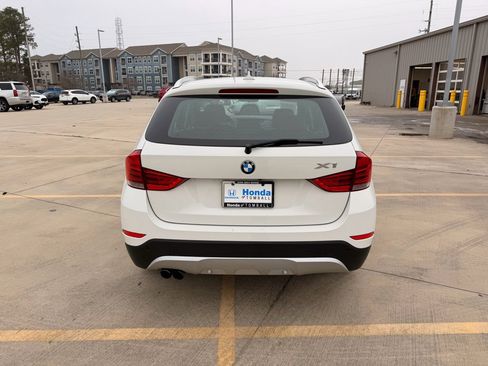 Used 2015 BMW X1 xDrive28i image 7