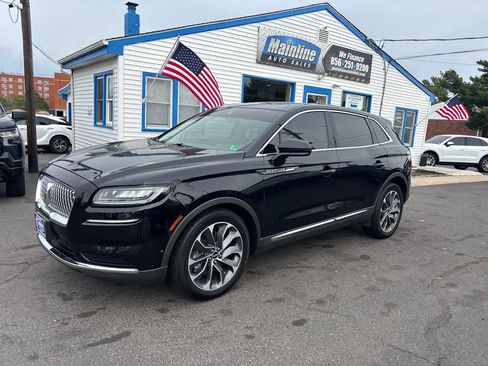 Used 2022 Lincoln Nautilus Reserve w/ Equipment Group 201A AWD/4WD image 3