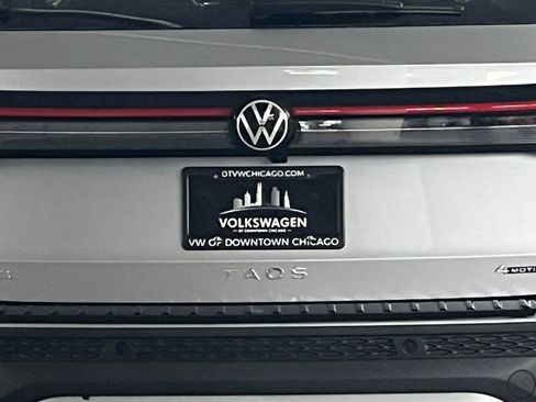 New 2026 Volkswagen Taos SEL AWD/4WD image 35