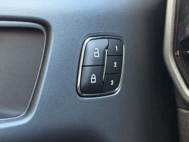 Used 2024 Ford Bronco Sport Outer Banks w/ Tech Package AWD/4WD image 19