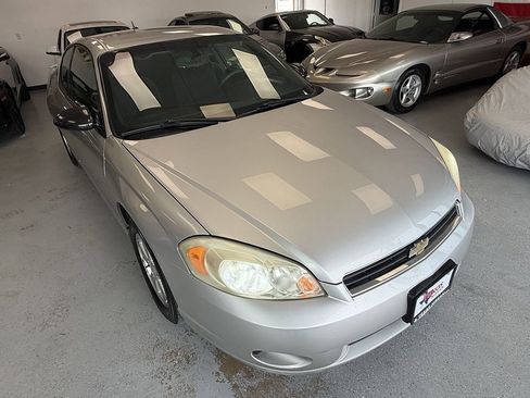 Used 2006 Chevrolet Monte Carlo LS FWD image 9