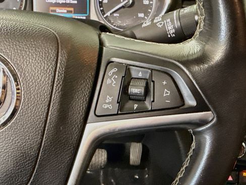 Used 2020 Buick Encore Preferred FWD image 15