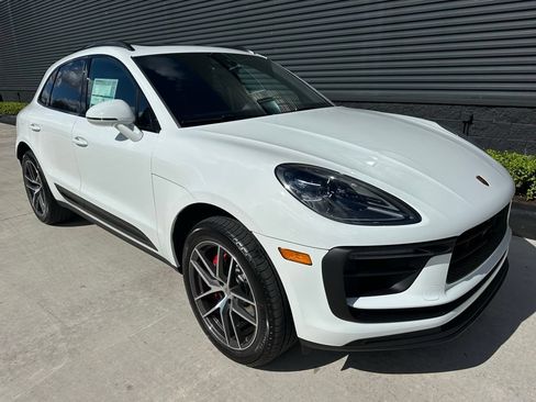 Used 2026 Porsche Macan S AWD/4WD image 11