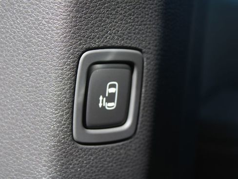 New 2026 Kia Carnival FWD image 20