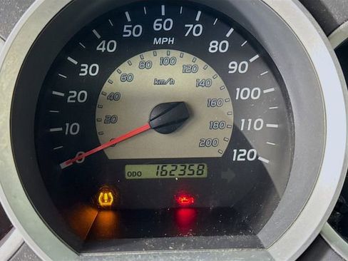 Used 2010 Toyota Tacoma 4x4 Double Cab image 15