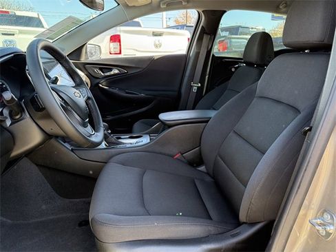 Used 2024 Chevrolet Malibu RS image 23