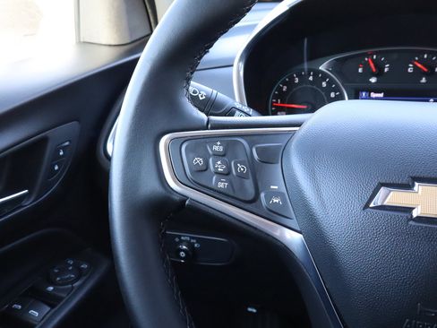 Used 2024 Chevrolet Equinox LT image 26