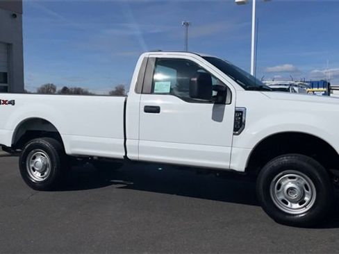 Used 2021 Ford F250 XL w/ Power Equipment Group image 3