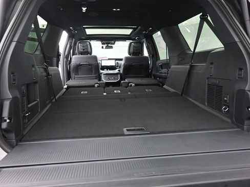 New 2026 Ford Expedition Max Platinum AWD/4WD image 24