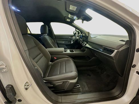 Used 2024 Honda Prologue EX image 32