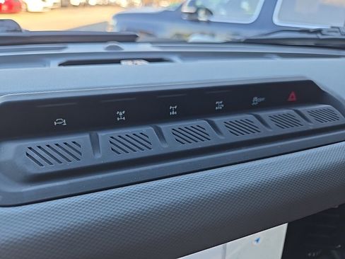 Used 2023 Ford Bronco Badlands w/ Sasquatch Package image 52