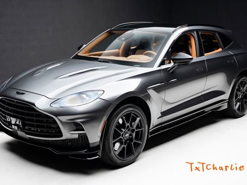 Used 2023 Aston Martin DBX 707 image 1