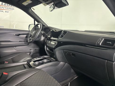 Used 2022 Honda Passport Elite image 33