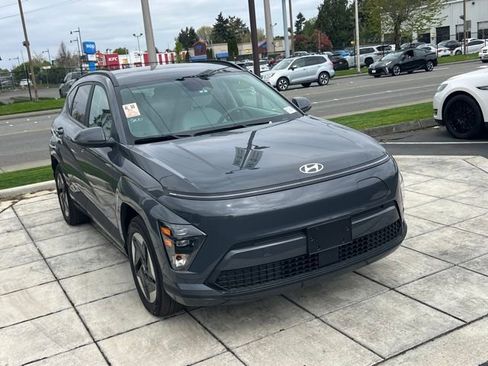 Certified 2024 Hyundai Kona SEL FWD image 3