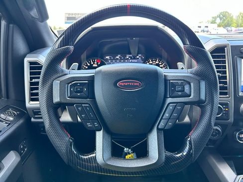 Used 2017 Ford F150 Raptor w/ Equipment Group 802A Luxury AWD/4WD image 21
