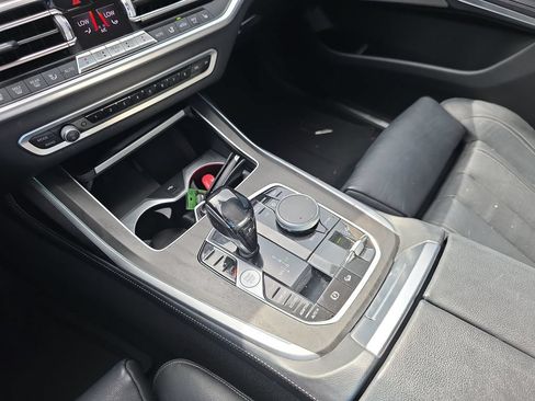 Used 2020 BMW X7 xDrive40i w/ Premium Package AWD/4WD image 27