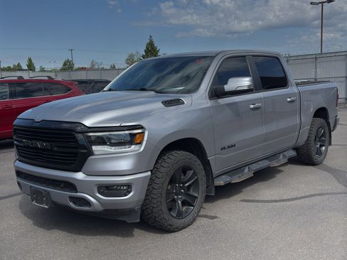 Used 2020 RAM 1500 Big Horn AWD/4WD image 3
