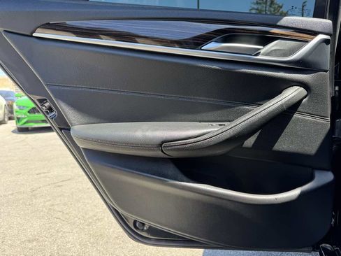 Used 2019 BMW 530i RWD image 43