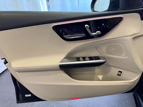 Used 2023 Mercedes-Benz C 300 4MATIC Sedan image 15