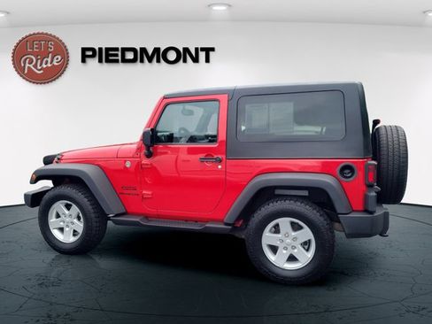Used 2015 Jeep Wrangler Sport w/ Quick Order Package 23S AWD/4WD image 9
