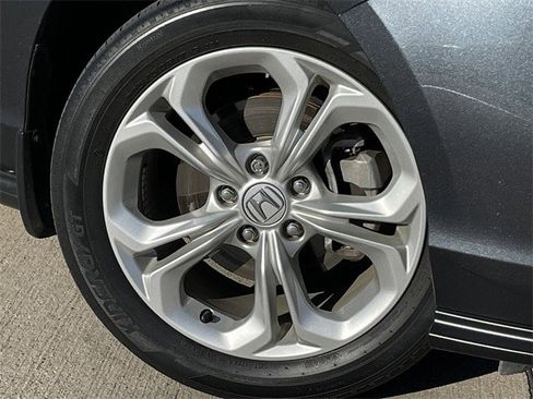 Certified 2023 Honda Accord LX image 8