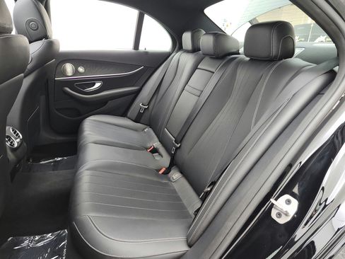 Used 2023 Mercedes-Benz E 350 Sedan image 15