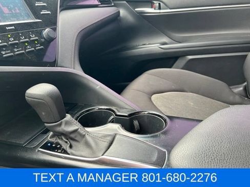 Used 2020 Toyota Camry LE FWD image 21