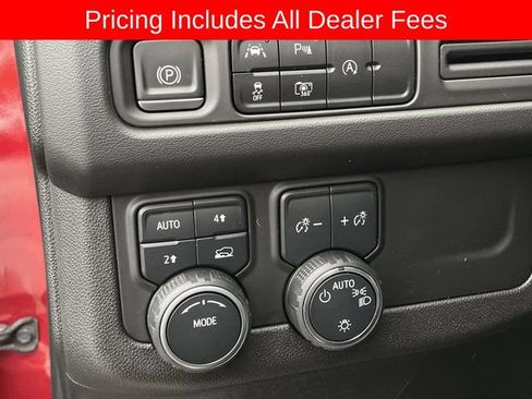 Used 2023 Chevrolet Tahoe LT w/ Luxury Package AWD/4WD image 21