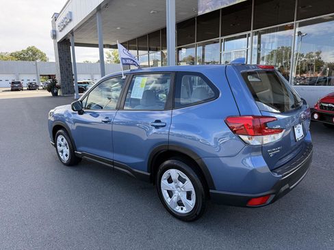 Used 2022 Subaru Forester image 3