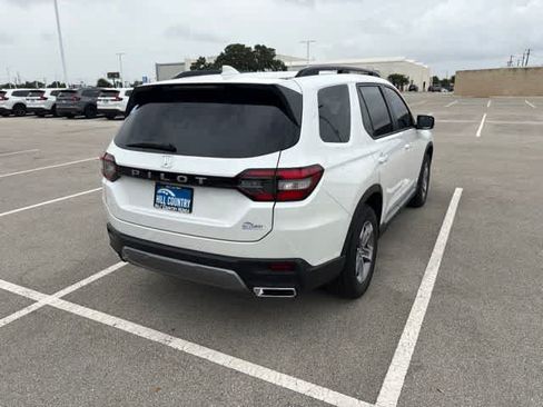 Used 2026 Honda Pilot EX-L image 5