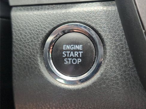 Used 2024 Toyota Camry XLE FWD image 26