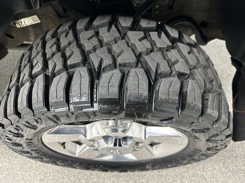 Used 2016 Chevrolet Silverado 2500 LTZ w/ Duramax Plus Package AWD/4WD image 21