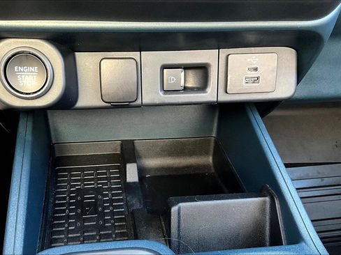 Used 2025 Ford Maverick Tremor image 33