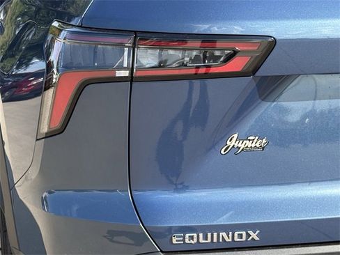 New 2026 Chevrolet Equinox LT w/ Convenience Package II image 6