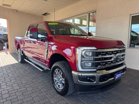 Used 2023 Ford F250 Lariat w/ FX4 Off-Road Package AWD/4WD image 7