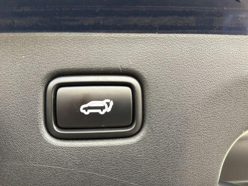 Used 2024 Hyundai Ioniq 5 SEL AWD/4WD image 14